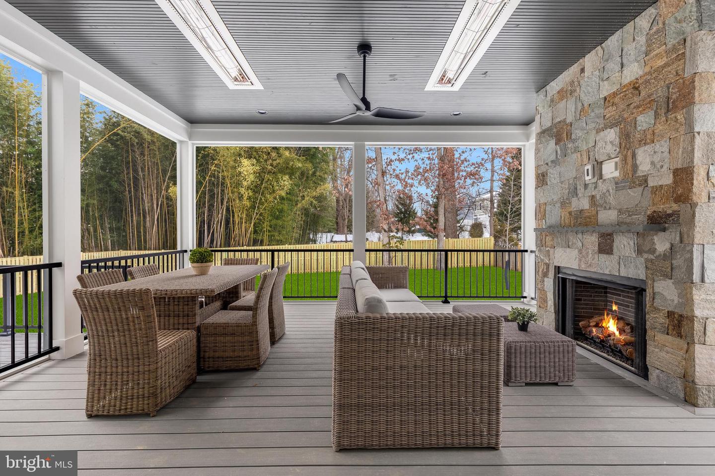 123 TAPAWINGO RD SW, VIENNA, Virginia 22180, 7 Bedrooms Bedrooms, ,6 BathroomsBathrooms,Residential,For sale,123 TAPAWINGO RD SW,VAFX2278862 MLS # VAFX2278862