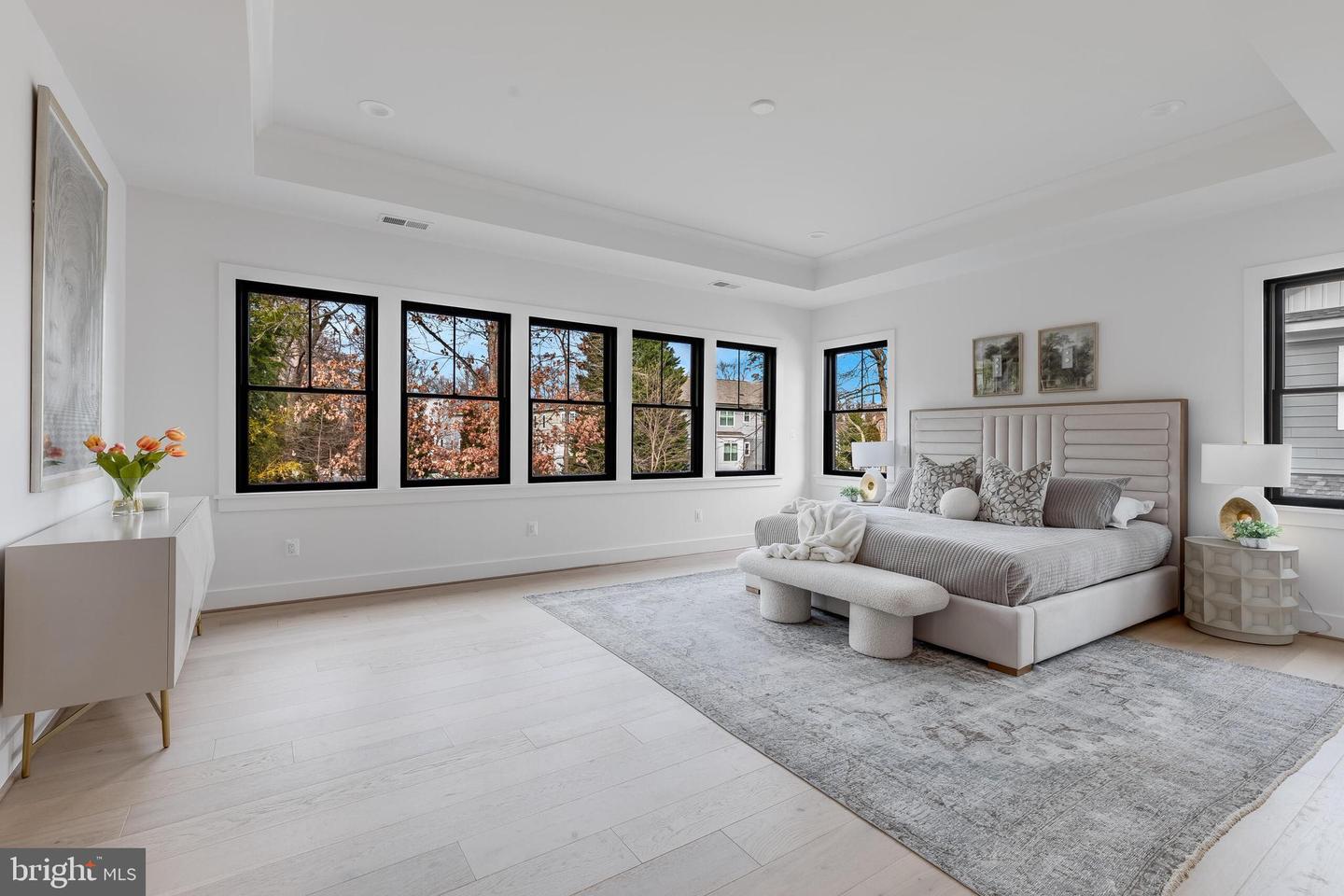 123 TAPAWINGO RD SW, VIENNA, Virginia 22180, 7 Bedrooms Bedrooms, ,6 BathroomsBathrooms,Residential,For sale,123 TAPAWINGO RD SW,VAFX2278862 MLS # VAFX2278862