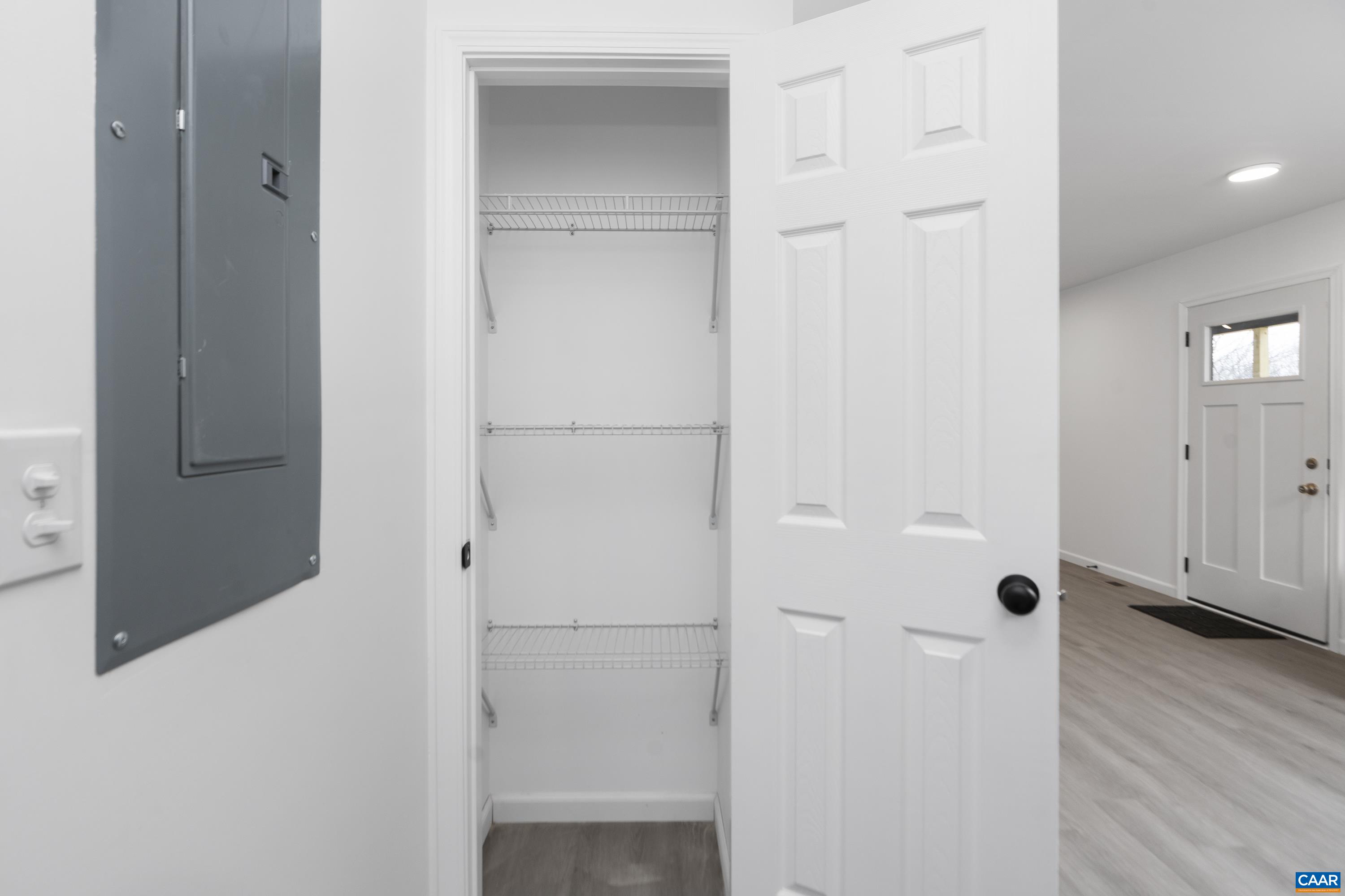 428 MONTREAL LN, SHIPMAN, Virginia 22971, 3 Bedrooms Bedrooms, ,2 BathroomsBathrooms,Residential,428 MONTREAL LN,672974 MLS # 672974