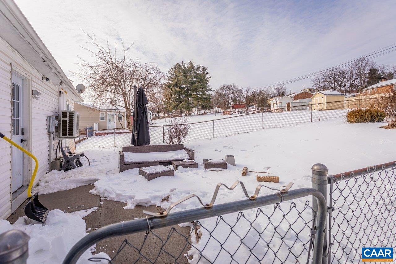 273 E RIVERSIDE DR, TIMBERVILLE, Virginia 22853, 3 Bedrooms Bedrooms, ,1 BathroomBathrooms,Residential,273 E RIVERSIDE DR,672985 MLS # 672985 273 E RIVERSIDE DR, TIMBERVILLE, Virginia 22853, 3 Bedrooms Bedrooms, ,1 BathroomBathrooms,Residential,273 E RIVERSIDE DR,672985 MLS # 672985