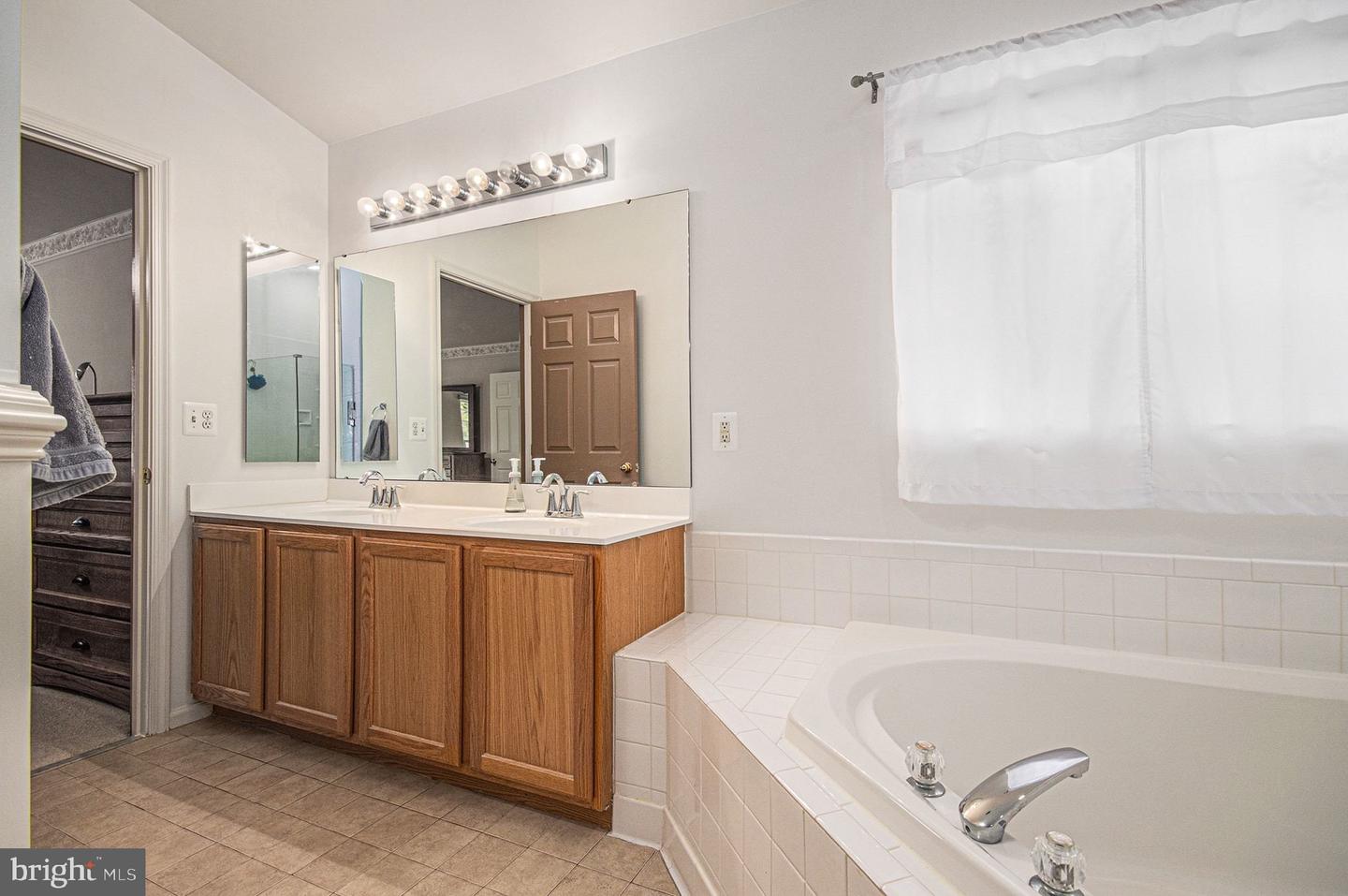 4776 WERMUTH WAY, WOODBRIDGE, Virginia 22192, 3 Bedrooms Bedrooms, 15 Rooms Rooms,2 BathroomsBathrooms,Residential,For sale,4776 WERMUTH WAY,VAPW2108758 MLS # VAPW2108758