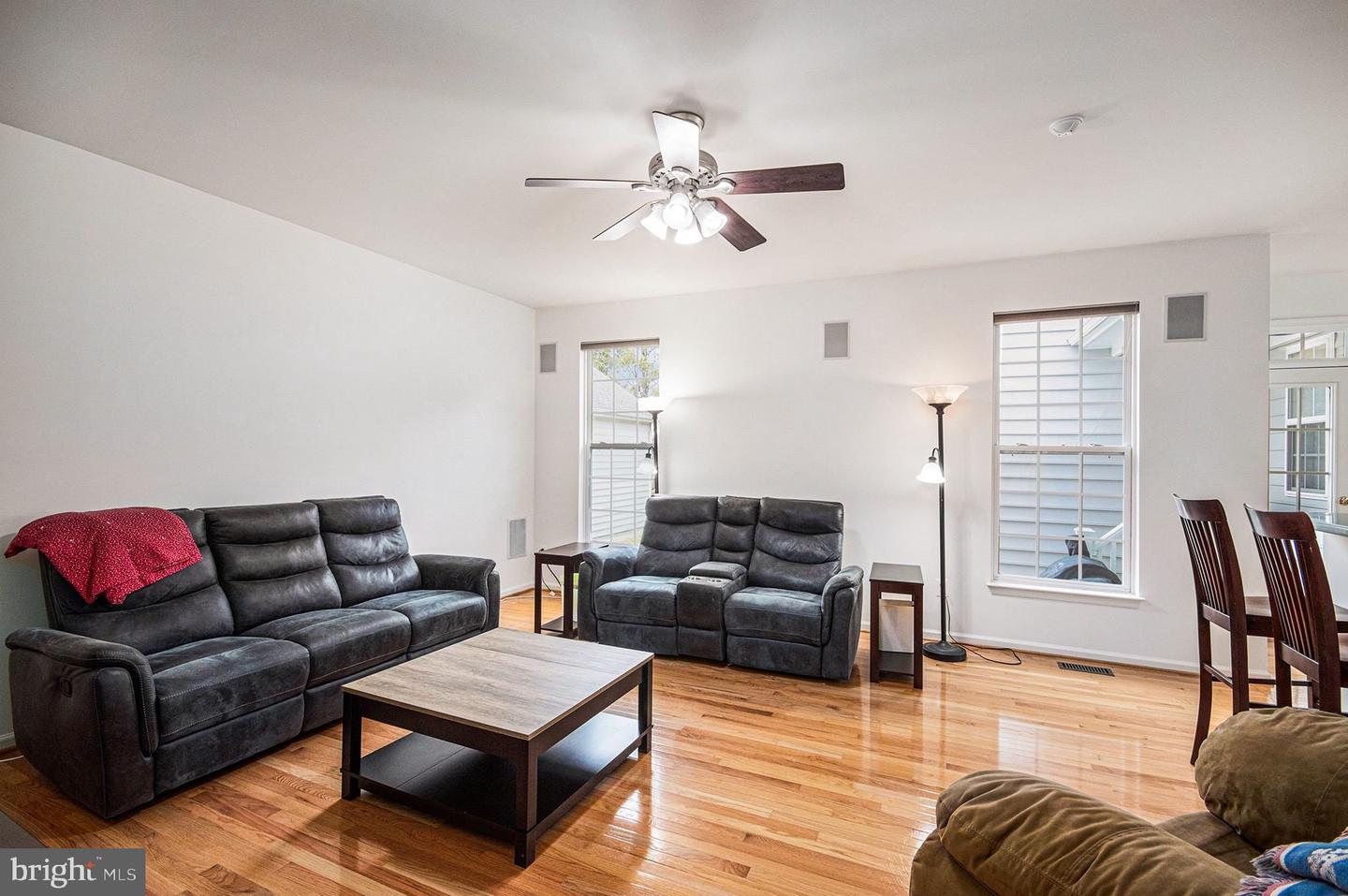 4776 WERMUTH WAY, WOODBRIDGE, Virginia 22192, 3 Bedrooms Bedrooms, 15 Rooms Rooms,2 BathroomsBathrooms,Residential,For sale,4776 WERMUTH WAY,VAPW2108758 MLS # VAPW2108758