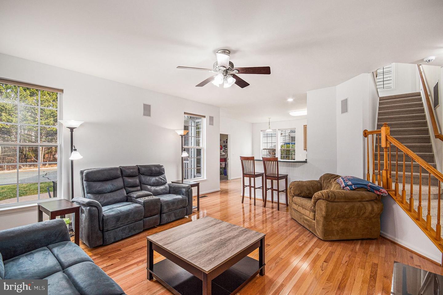 4776 WERMUTH WAY, WOODBRIDGE, Virginia 22192, 3 Bedrooms Bedrooms, 15 Rooms Rooms,2 BathroomsBathrooms,Residential,For sale,4776 WERMUTH WAY,VAPW2108758 MLS # VAPW2108758