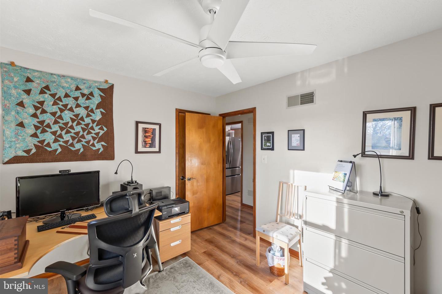 104 GREENWOOD CT, CROSS JUNCTION, Virginia 22625, 4 Bedrooms Bedrooms, 10 Rooms Rooms,3 BathroomsBathrooms,Residential,For sale,104 GREENWOOD CT,VAFV2038436 MLS # VAFV2038436