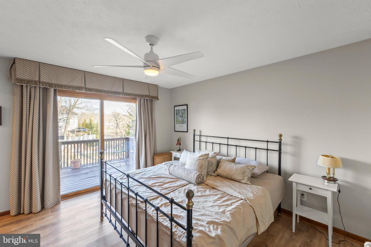 104 GREENWOOD CT, CROSS JUNCTION, Virginia 22625, 4 Bedrooms Bedrooms, 10 Rooms Rooms,3 BathroomsBathrooms,Residential,For sale,104 GREENWOOD CT,VAFV2038436 MLS # VAFV2038436