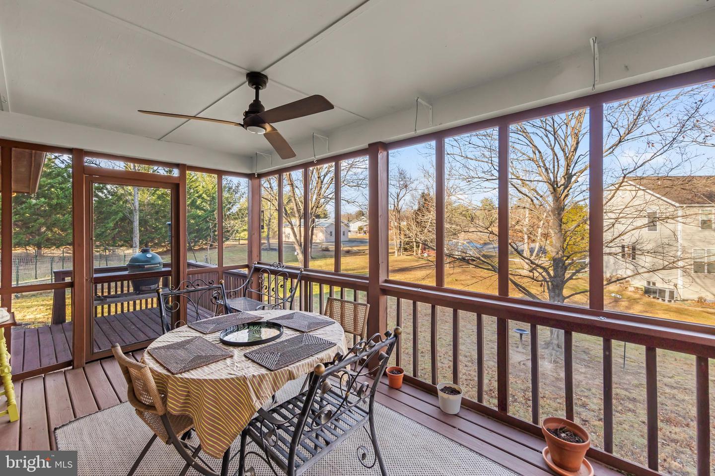 104 GREENWOOD CT, CROSS JUNCTION, Virginia 22625, 4 Bedrooms Bedrooms, 10 Rooms Rooms,3 BathroomsBathrooms,Residential,For sale,104 GREENWOOD CT,VAFV2038436 MLS # VAFV2038436