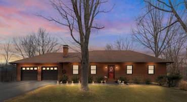 104 GREENWOOD CT, CROSS JUNCTION, Virginia 22625, 4 Bedrooms Bedrooms, 10 Rooms Rooms,3 BathroomsBathrooms,Residential,For sale,104 GREENWOOD CT,VAFV2038436 MLS # VAFV2038436