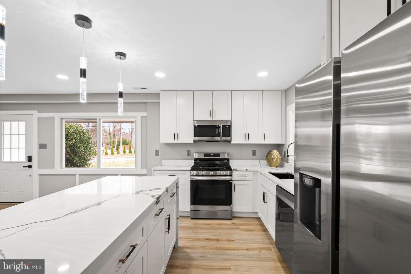 5401 FERNDALE ST, SPRINGFIELD, Virginia 22151, 4 Bedrooms Bedrooms, ,2 BathroomsBathrooms,Residential,For sale,5401 FERNDALE ST,VAFX2282776 MLS # VAFX2282776