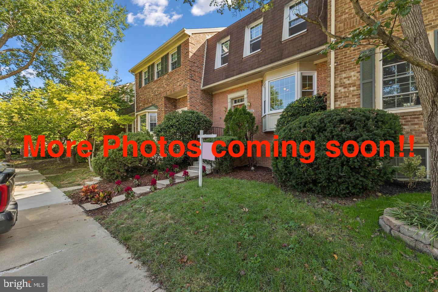 8225 CEDAR LANDING CT, ALEXANDRIA, Virginia 22306, 4 Bedrooms Bedrooms, 8 Rooms Rooms,3 BathroomsBathrooms,Residential,For sale,8225 CEDAR LANDING CT,VAFX2282968 MLS # VAFX2282968