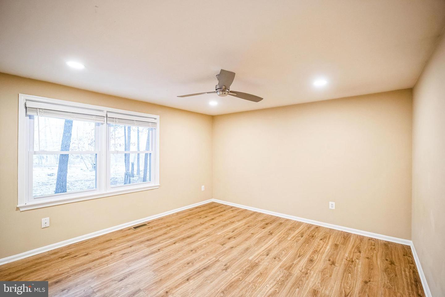 16080 DEER PARK DR, DUMFRIES, Virginia 22025, 4 Bedrooms Bedrooms, ,3 BathroomsBathrooms,Residential,For sale,16080 DEER PARK DR,VAPW2109524 MLS # VAPW2109524