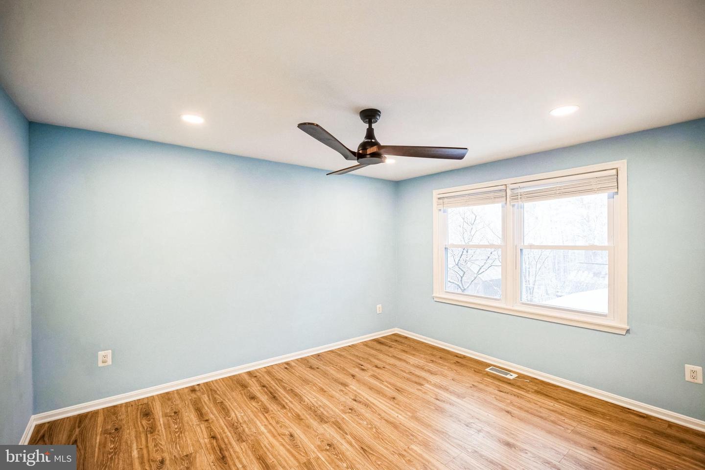 16080 DEER PARK DR, DUMFRIES, Virginia 22025, 4 Bedrooms Bedrooms, ,3 BathroomsBathrooms,Residential,For sale,16080 DEER PARK DR,VAPW2109524 MLS # VAPW2109524