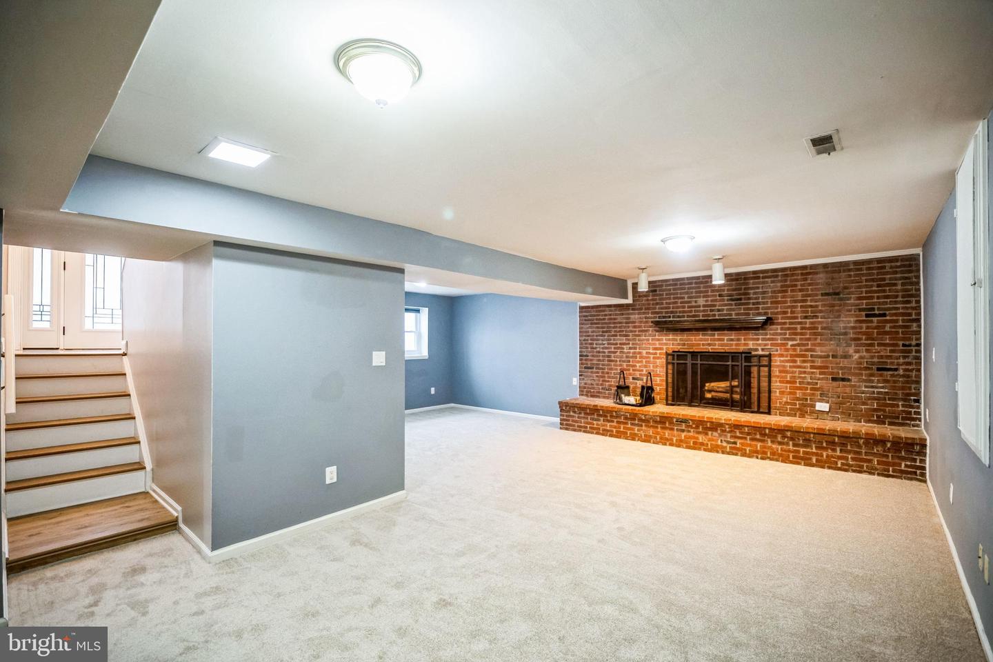 16080 DEER PARK DR, DUMFRIES, Virginia 22025, 4 Bedrooms Bedrooms, ,3 BathroomsBathrooms,Residential,For sale,16080 DEER PARK DR,VAPW2109524 MLS # VAPW2109524