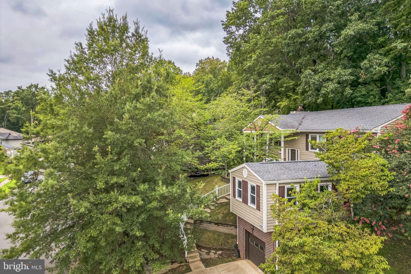 16080 DEER PARK DR, DUMFRIES, Virginia 22025, 4 Bedrooms Bedrooms, ,3 BathroomsBathrooms,Residential,For sale,16080 DEER PARK DR,VAPW2109524 MLS # VAPW2109524