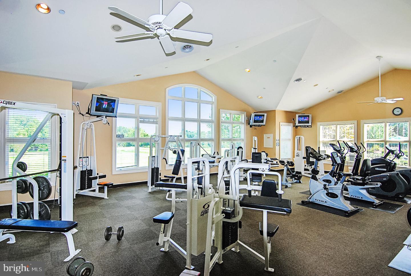 14310 BAKERWOOD PL, HAYMARKET, Virginia 20169, 4 Bedrooms Bedrooms, ,3 BathroomsBathrooms,Residential,For sale,14310 BAKERWOOD PL,VAPW2109596 MLS # VAPW2109596