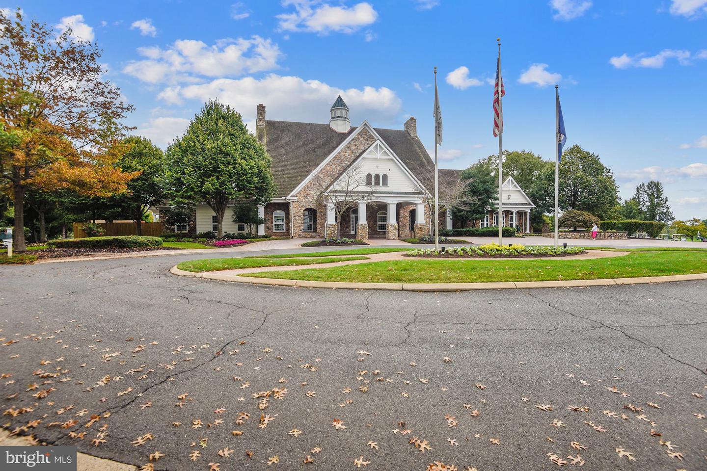 14310 BAKERWOOD PL, HAYMARKET, Virginia 20169, 4 Bedrooms Bedrooms, ,3 BathroomsBathrooms,Residential,For sale,14310 BAKERWOOD PL,VAPW2109596 MLS # VAPW2109596