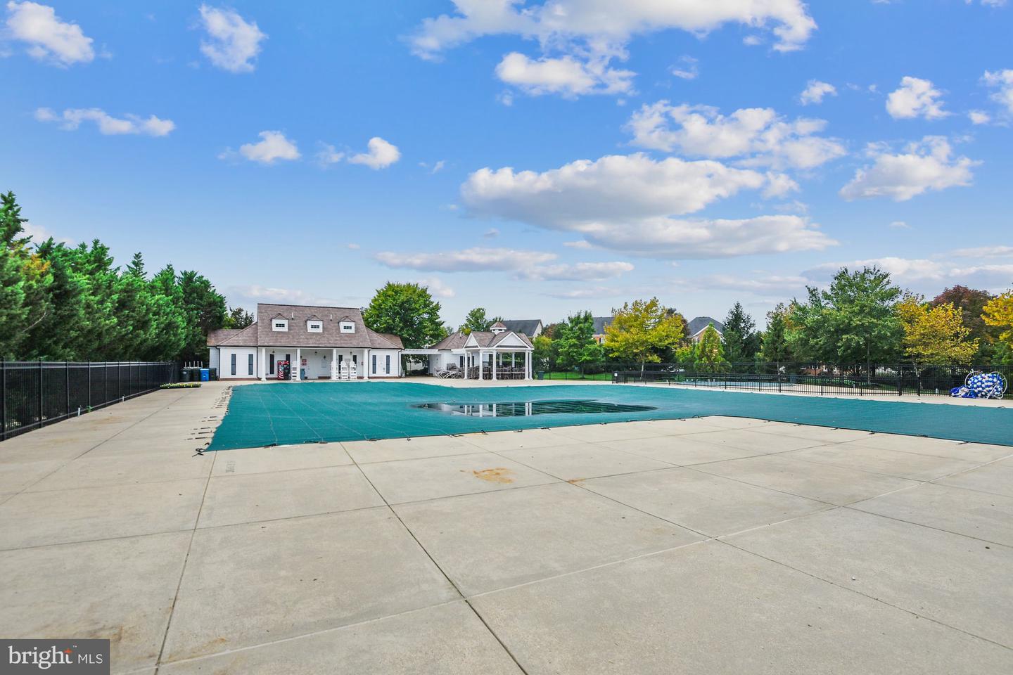 14310 BAKERWOOD PL, HAYMARKET, Virginia 20169, 4 Bedrooms Bedrooms, ,3 BathroomsBathrooms,Residential,For sale,14310 BAKERWOOD PL,VAPW2109596 MLS # VAPW2109596