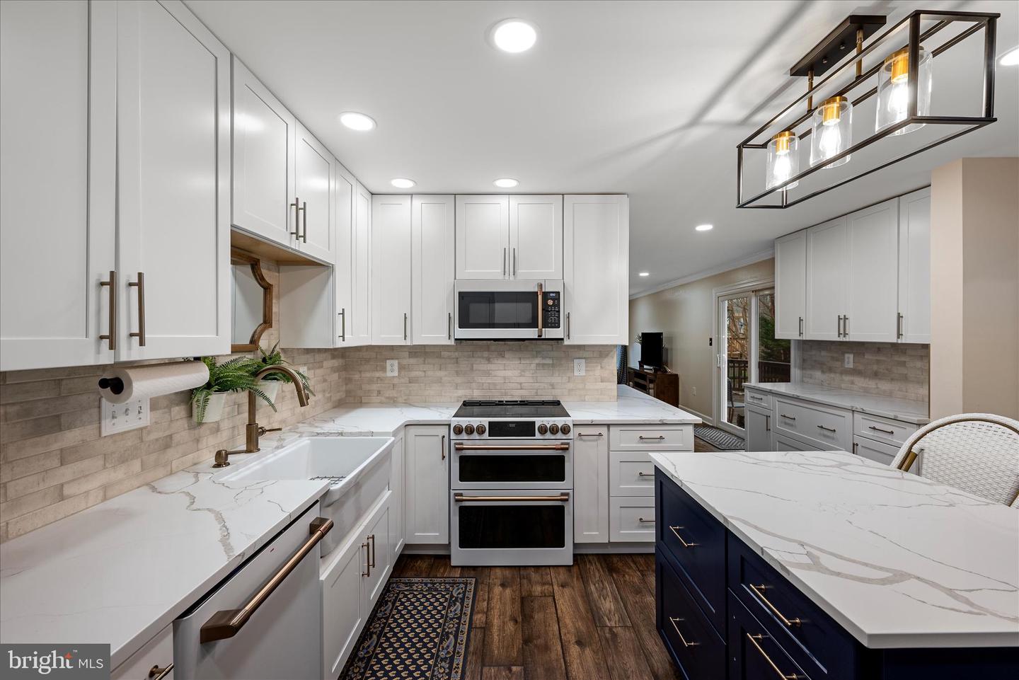 15466 MEHERRIN DR, CENTREVILLE, Virginia 20120, 4 Bedrooms Bedrooms, ,2 BathroomsBathrooms,Residential,For sale,15466 MEHERRIN DR,VAFX2283634 MLS # VAFX2283634