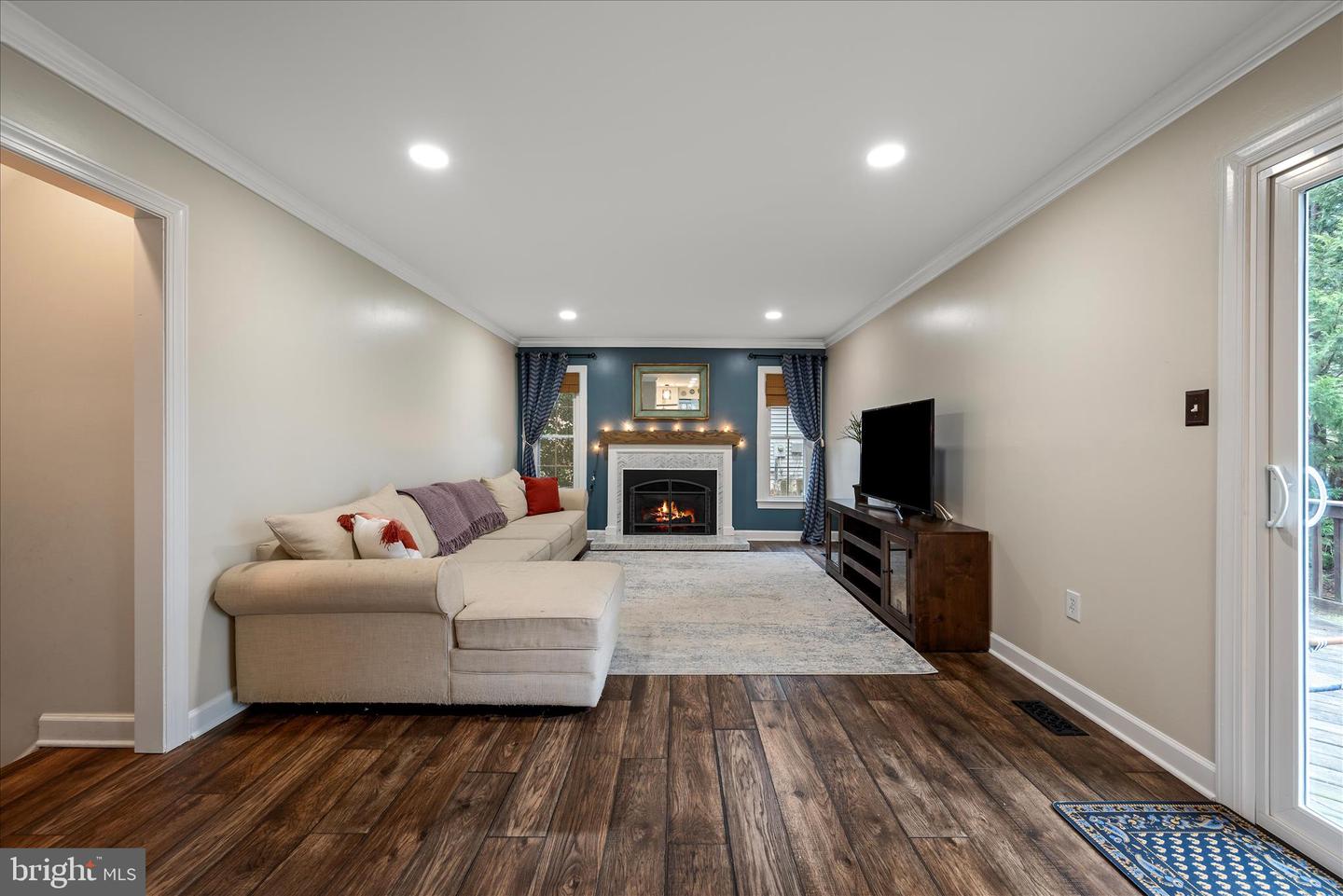 15466 MEHERRIN DR, CENTREVILLE, Virginia 20120, 4 Bedrooms Bedrooms, ,2 BathroomsBathrooms,Residential,For sale,15466 MEHERRIN DR,VAFX2283634 MLS # VAFX2283634