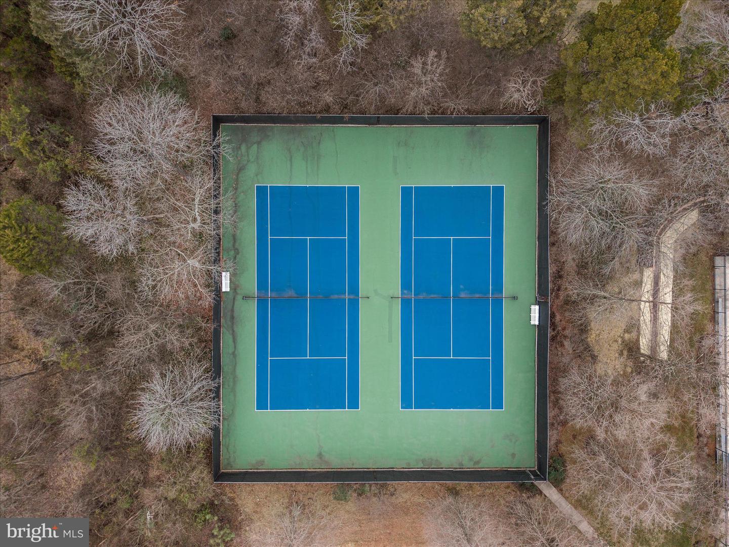 15466 MEHERRIN DR, CENTREVILLE, Virginia 20120, 4 Bedrooms Bedrooms, ,2 BathroomsBathrooms,Residential,For sale,15466 MEHERRIN DR,VAFX2283634 MLS # VAFX2283634