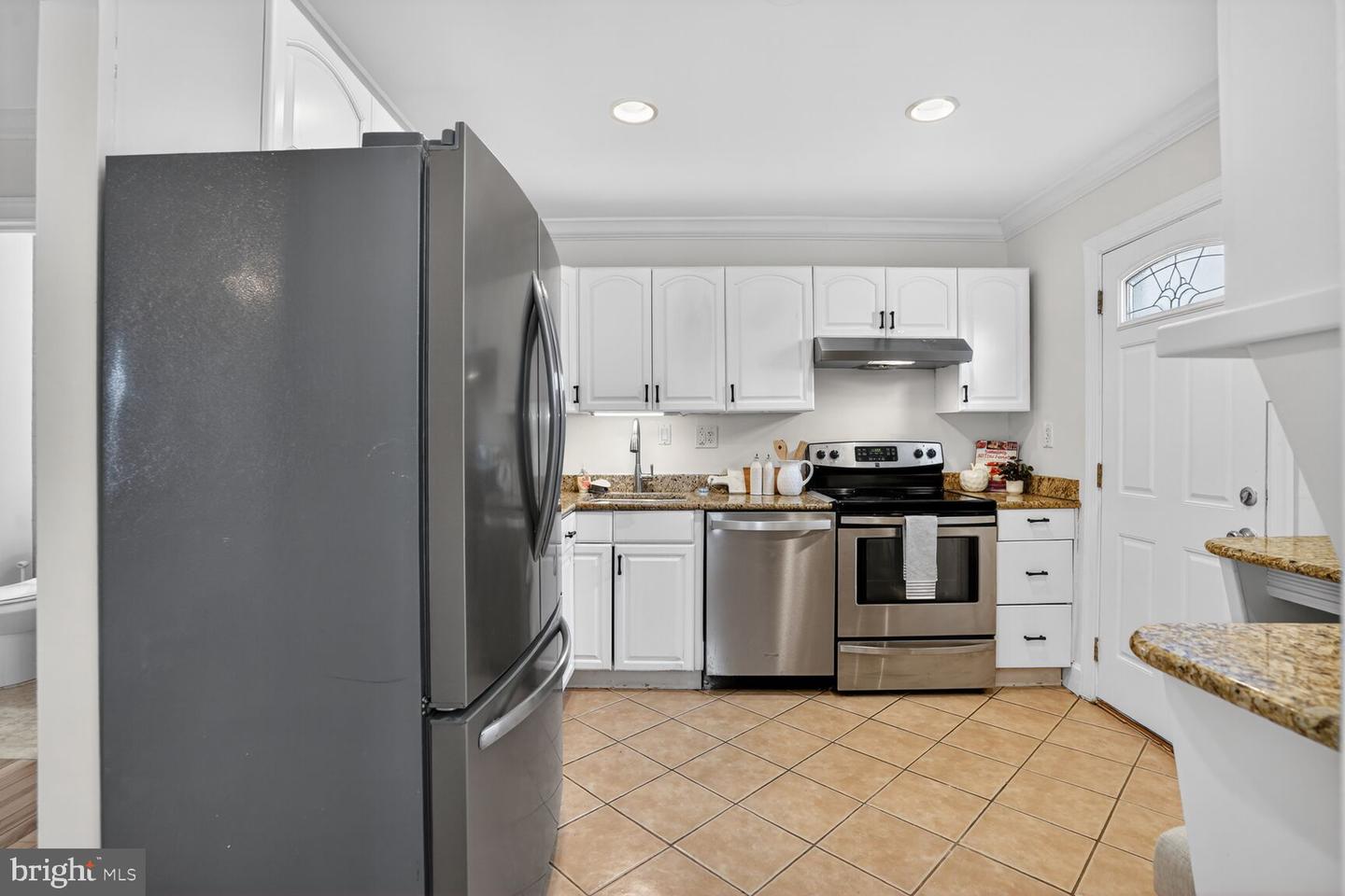 6015 TICONDEROGA CT, BURKE, Virginia 22015, 4 Bedrooms Bedrooms, ,3 BathroomsBathrooms,Residential,For sale,6015 TICONDEROGA CT,VAFX2283924 MLS # VAFX2283924