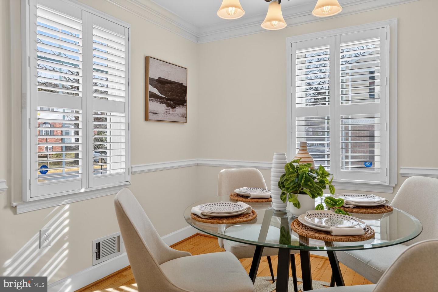 6015 TICONDEROGA CT, BURKE, Virginia 22015, 4 Bedrooms Bedrooms, ,3 BathroomsBathrooms,Residential,For sale,6015 TICONDEROGA CT,VAFX2283924 MLS # VAFX2283924