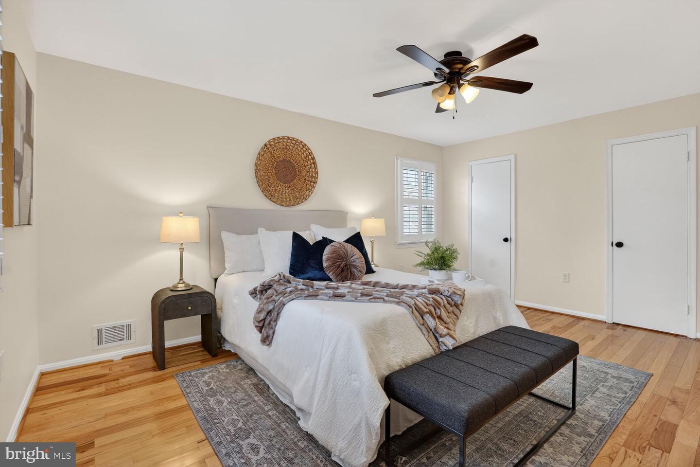 6015 TICONDEROGA CT, BURKE, Virginia 22015, 4 Bedrooms Bedrooms, ,3 BathroomsBathrooms,Residential,For sale,6015 TICONDEROGA CT,VAFX2283924 MLS # VAFX2283924