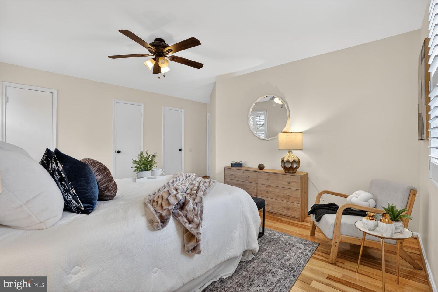 6015 TICONDEROGA CT, BURKE, Virginia 22015, 4 Bedrooms Bedrooms, ,3 BathroomsBathrooms,Residential,For sale,6015 TICONDEROGA CT,VAFX2283924 MLS # VAFX2283924