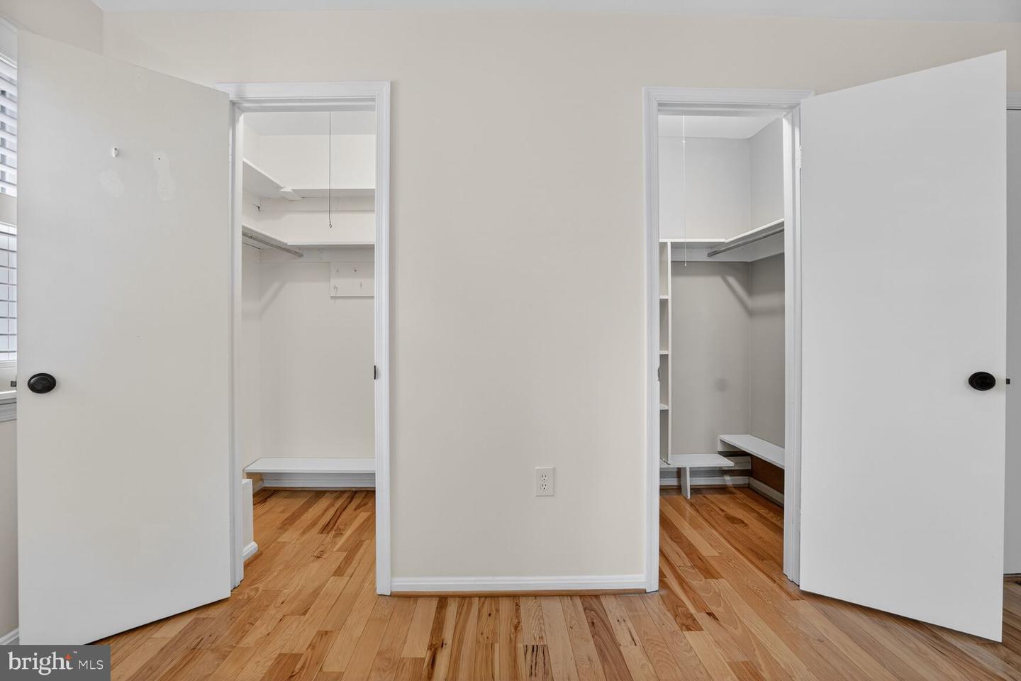 6015 TICONDEROGA CT, BURKE, Virginia 22015, 4 Bedrooms Bedrooms, ,3 BathroomsBathrooms,Residential,For sale,6015 TICONDEROGA CT,VAFX2283924 MLS # VAFX2283924