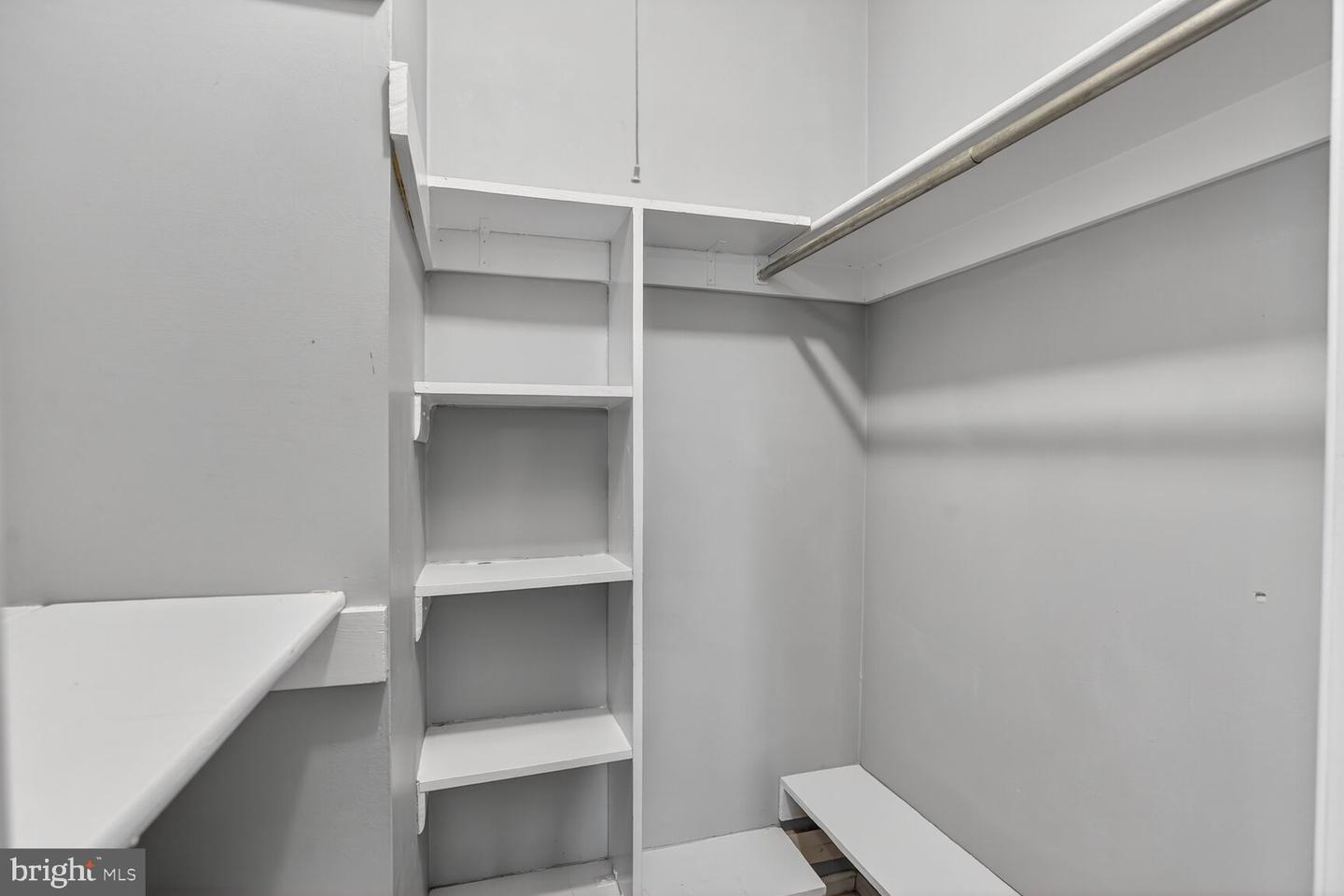 6015 TICONDEROGA CT, BURKE, Virginia 22015, 4 Bedrooms Bedrooms, ,3 BathroomsBathrooms,Residential,For sale,6015 TICONDEROGA CT,VAFX2283924 MLS # VAFX2283924