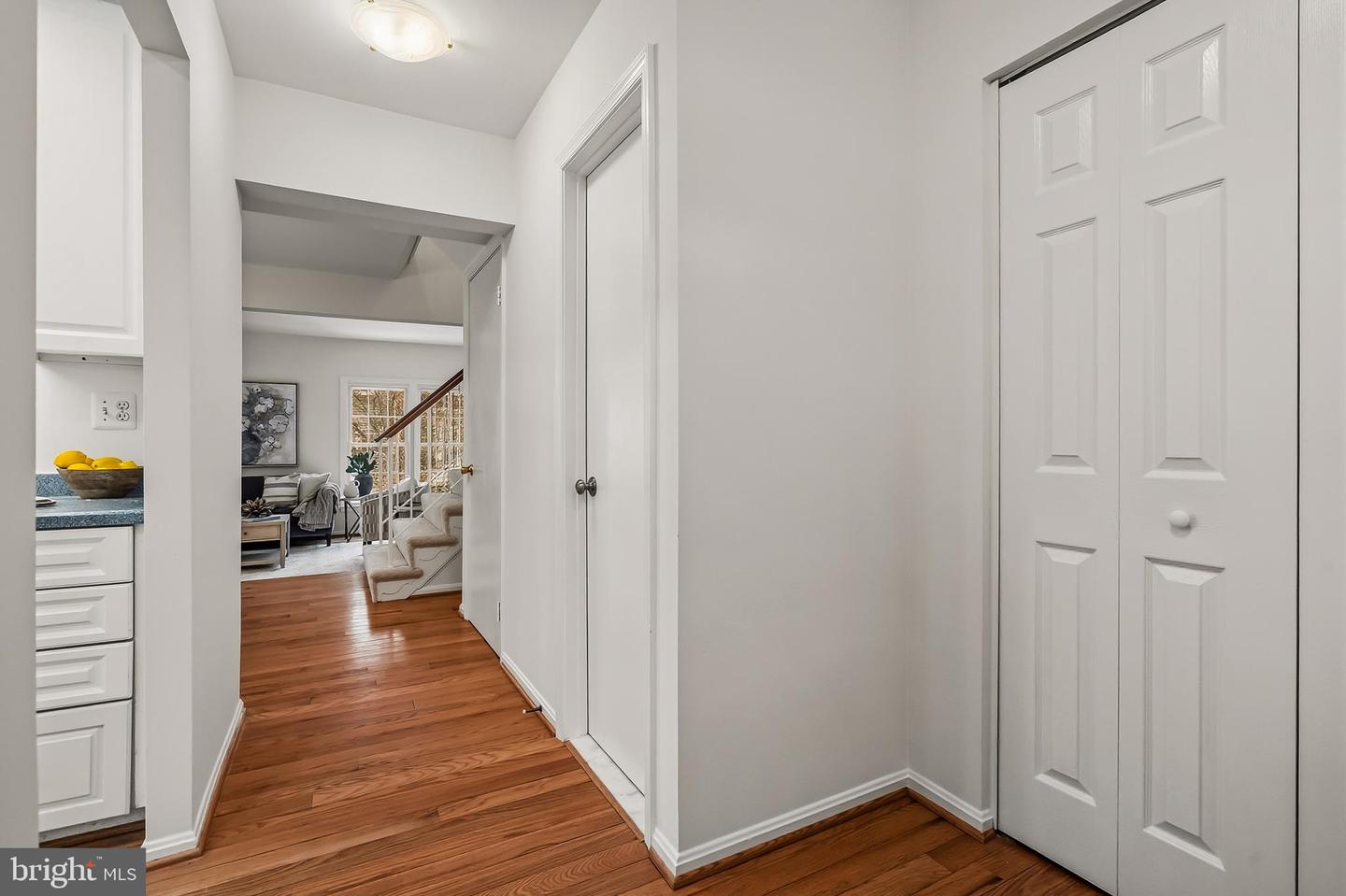 9637 SCOTCH HAVEN DR, VIENNA, Virginia 22181, 3 Bedrooms Bedrooms, 11 Rooms Rooms,3 BathroomsBathrooms,Residential,For sale,9637 SCOTCH HAVEN DR,VAFX2284016 MLS # VAFX2284016