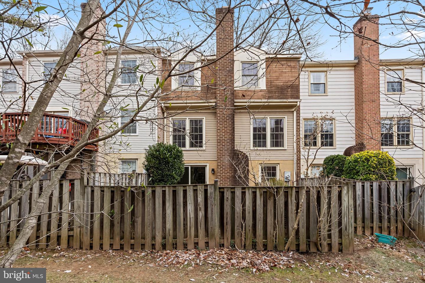 9637 SCOTCH HAVEN DR, VIENNA, Virginia 22181, 3 Bedrooms Bedrooms, 11 Rooms Rooms,3 BathroomsBathrooms,Residential,For sale,9637 SCOTCH HAVEN DR,VAFX2284016 MLS # VAFX2284016