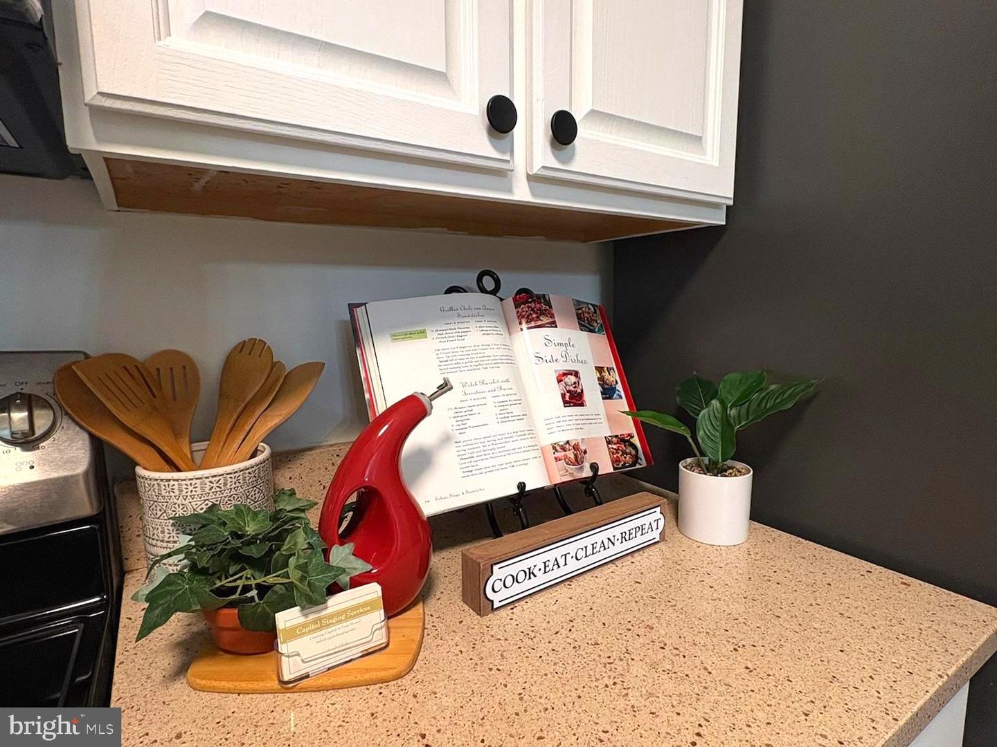 14444 COOL OAK LN, CENTREVILLE, Virginia 20121, 3 Bedrooms Bedrooms, ,2 BathroomsBathrooms,Residential,For sale,14444 COOL OAK LN,VAFX2284146 MLS # VAFX2284146