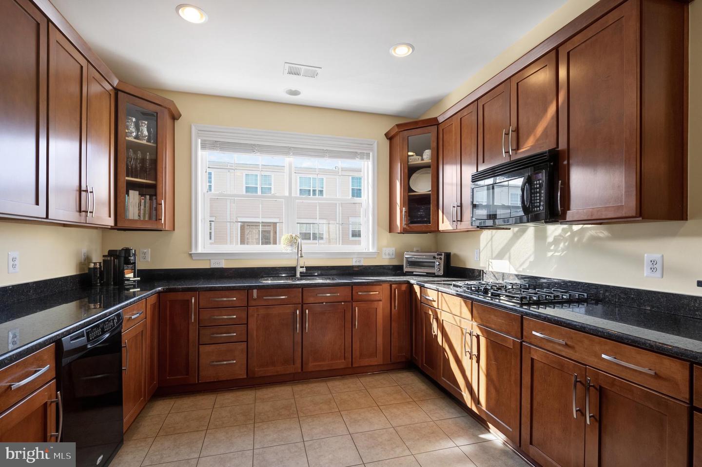 22697 VERDE GATE, BRAMBLETON, Virginia 20148, 3 Bedrooms Bedrooms, ,2 BathroomsBathrooms,Residential,For sale,22697 VERDE GATE,VALO2113368 MLS # VALO2113368