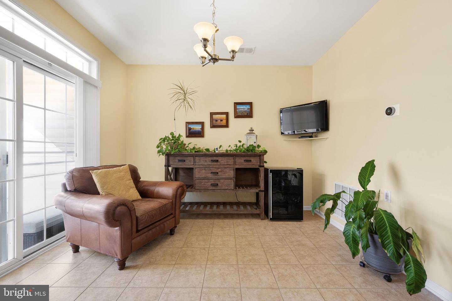 22697 VERDE GATE, BRAMBLETON, Virginia 20148, 3 Bedrooms Bedrooms, ,2 BathroomsBathrooms,Residential,For sale,22697 VERDE GATE,VALO2113368 MLS # VALO2113368