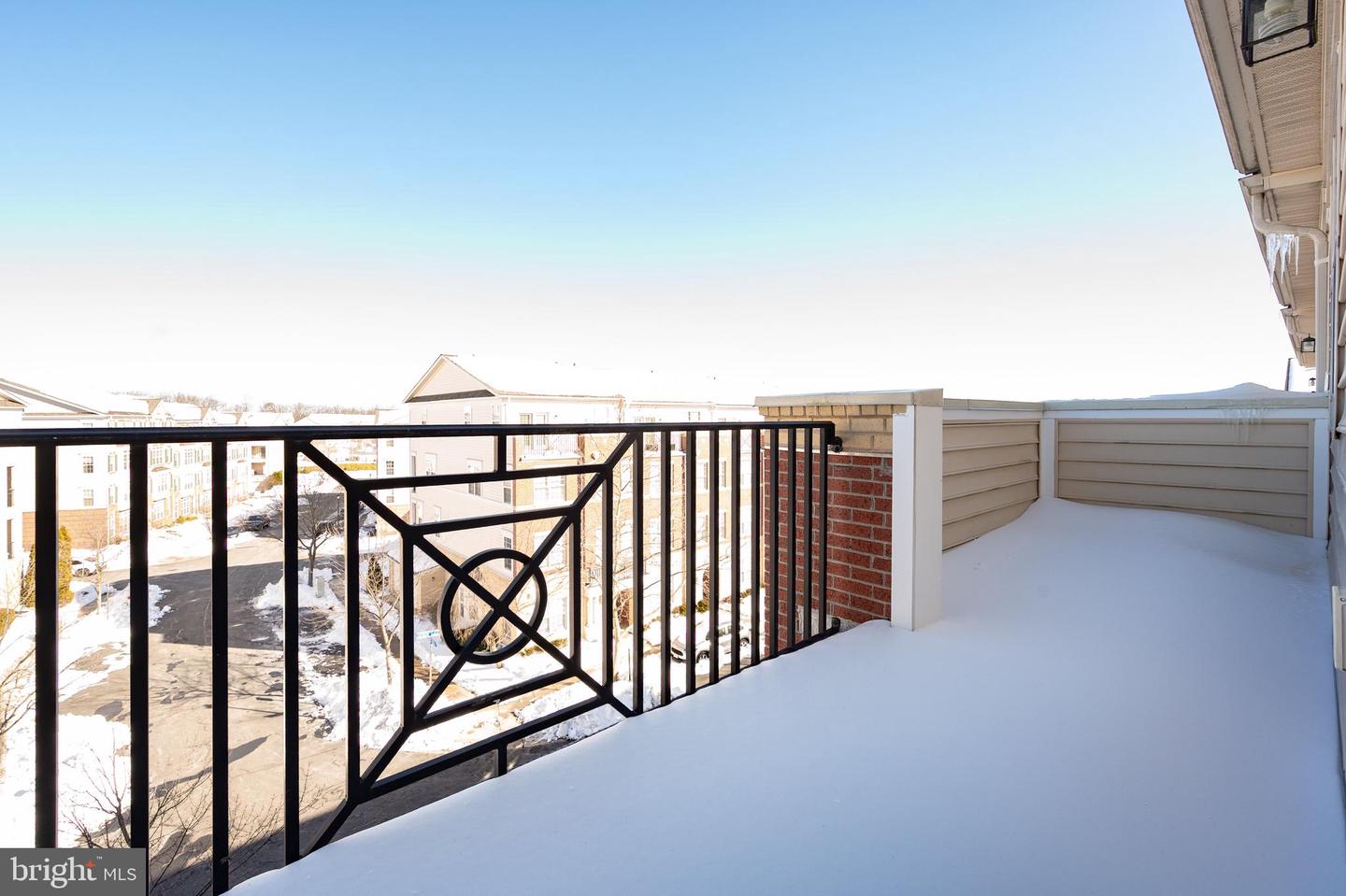 22697 VERDE GATE, BRAMBLETON, Virginia 20148, 3 Bedrooms Bedrooms, ,2 BathroomsBathrooms,Residential,For sale,22697 VERDE GATE,VALO2113368 MLS # VALO2113368