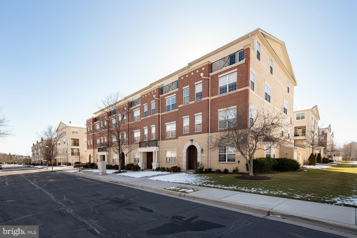 22697 VERDE GATE, BRAMBLETON, Virginia 20148, 3 Bedrooms Bedrooms, ,2 BathroomsBathrooms,Residential,For sale,22697 VERDE GATE,VALO2113368 MLS # VALO2113368