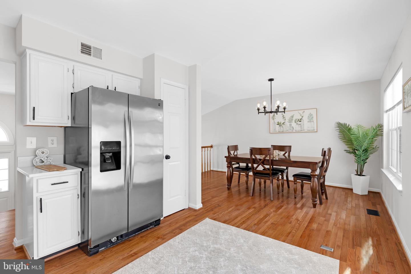 9005 TRIPLE RIDGE RD, FAIRFAX STATION, Virginia 22039, 4 Bedrooms Bedrooms, ,3 BathroomsBathrooms,Residential,For sale,9005 TRIPLE RIDGE RD,VAFX2284202 MLS # VAFX2284202