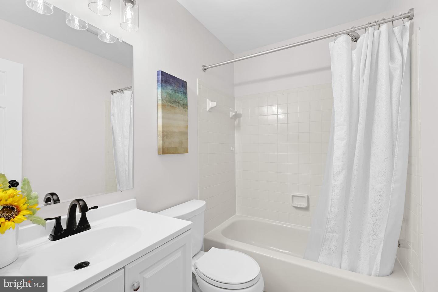 9005 TRIPLE RIDGE RD, FAIRFAX STATION, Virginia 22039, 4 Bedrooms Bedrooms, ,3 BathroomsBathrooms,Residential,For sale,9005 TRIPLE RIDGE RD,VAFX2284202 MLS # VAFX2284202