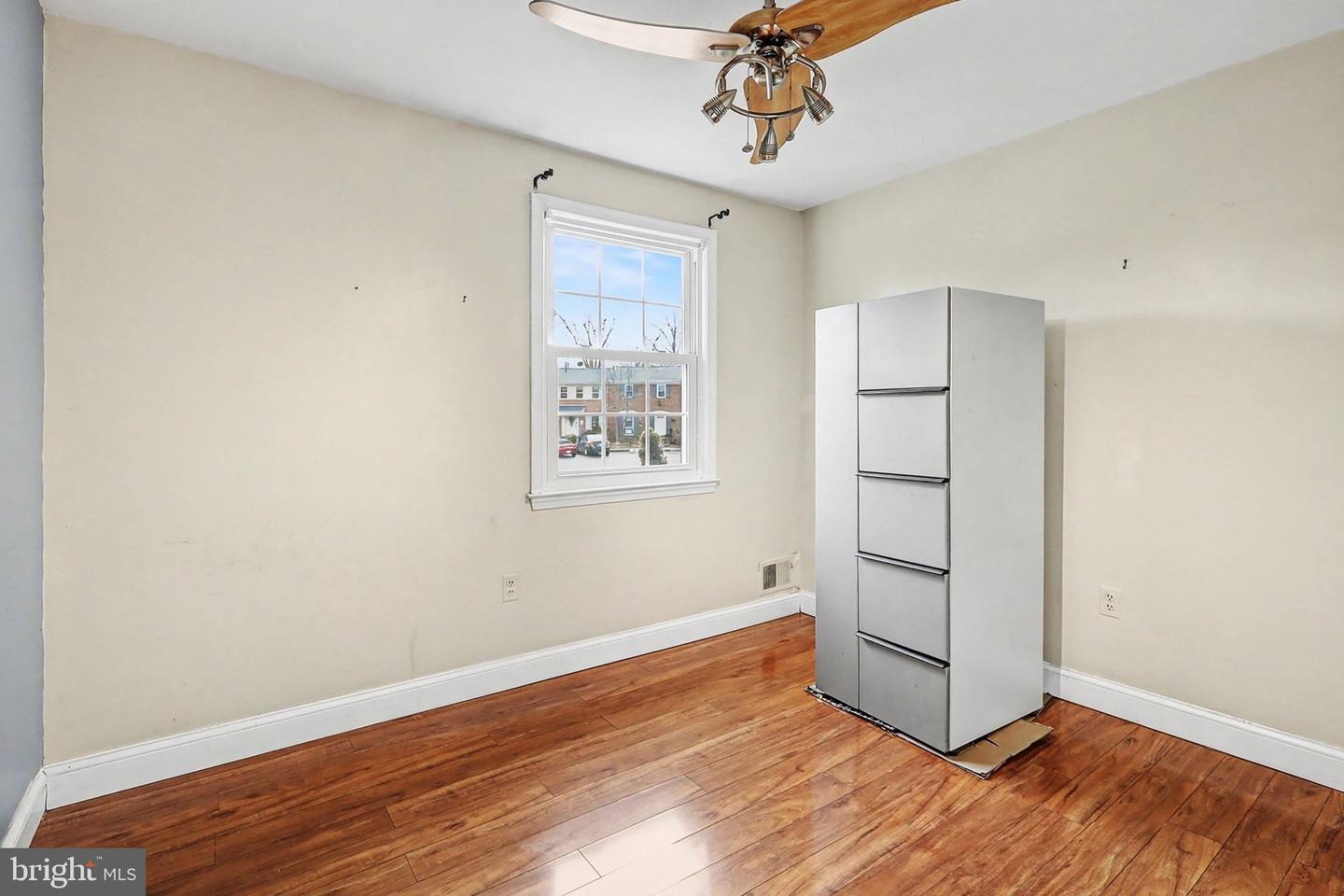 1214 FOX RUN PL, WOODBRIDGE, Virginia 22191, 3 Bedrooms Bedrooms, ,3 BathroomsBathrooms,Residential,For sale,1214 FOX RUN PL,VAPW2109954 MLS # VAPW2109954