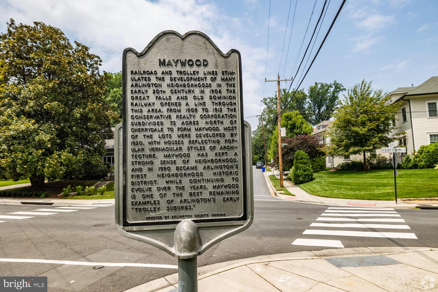 2121D N MONROE ST, ARLINGTON, Virginia 22207, 2 Bedrooms Bedrooms, ,2 BathroomsBathrooms,Residential,For sale,2121D N MONROE ST,VAAR2067352 MLS # VAAR2067352