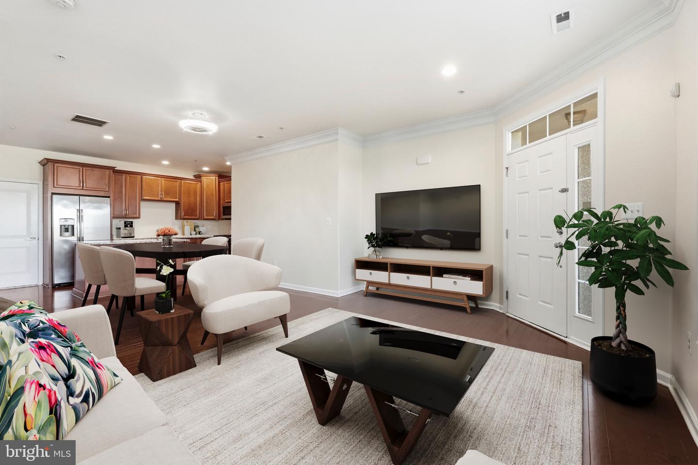 43053 THOROUGHFARE GAP TER, ASHBURN, Virginia 20148, 3 Bedrooms Bedrooms, ,2 BathroomsBathrooms,Residential,For sale,43053 THOROUGHFARE GAP TER,VALO2113324 MLS # VALO2113324