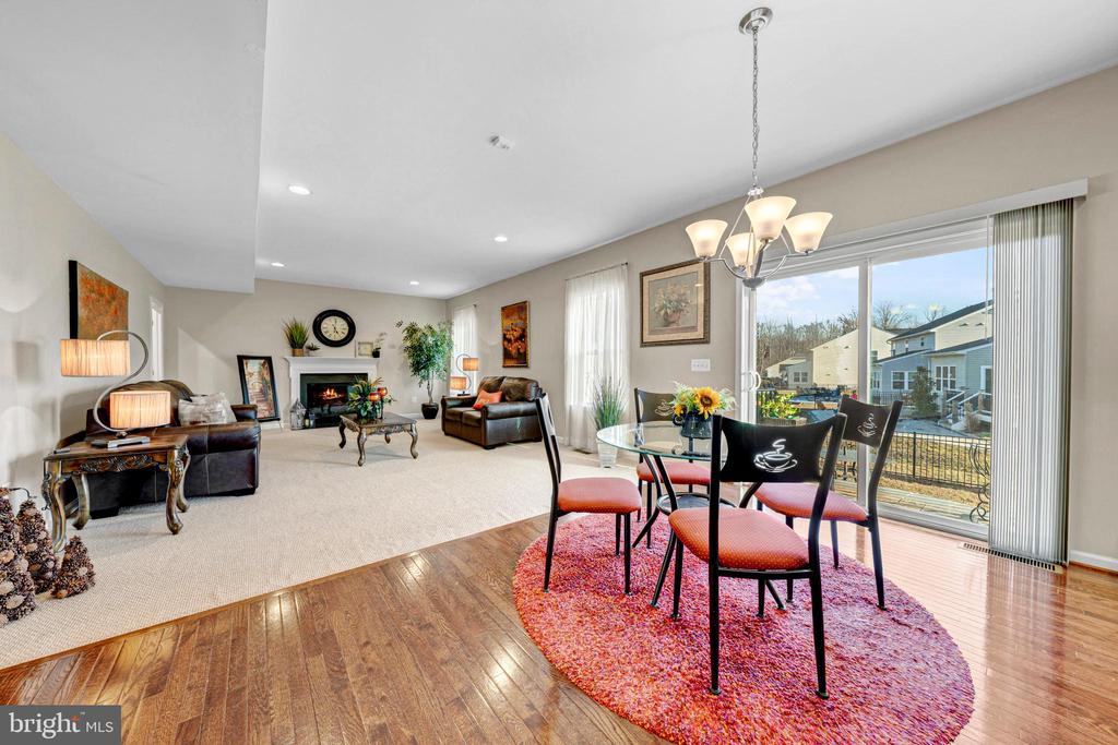 7137 SHEPHERDSTOWN RD, WARRENTON, Virginia, 4 Bedrooms Bedrooms, ,4 BathroomsBathrooms,Residential,7137 SHEPHERDSTOWN RD,VAFQ2020116 MLS # VAFQ2020116