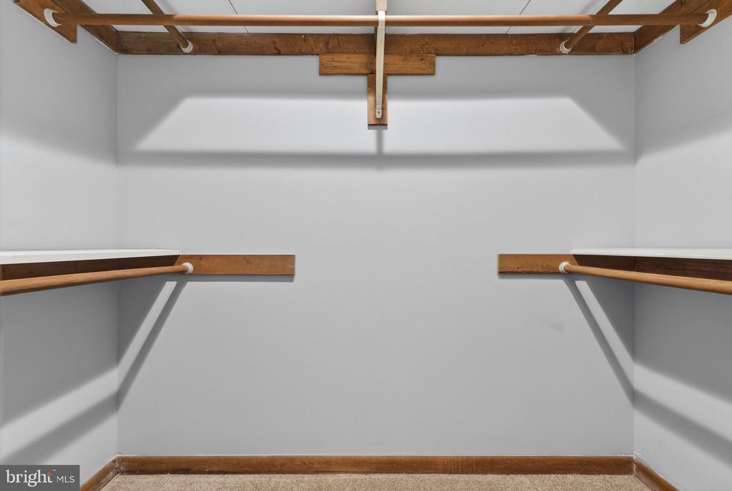 6030 SNOW MOUNTAIN RD, BROAD RUN, Virginia, 4 Bedrooms Bedrooms, ,3 BathroomsBathrooms,Residential,6030 SNOW MOUNTAIN RD,VAFQ2020172 MLS # VAFQ2020172