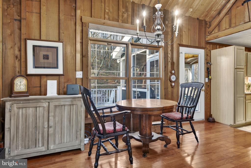 2062 JEWELL HOLLOW RD, LURAY, Virginia 22835, 4 Bedrooms Bedrooms, ,3 BathroomsBathrooms,Residential,2062 JEWELL HOLLOW RD,VAPA2005898 MLS # VAPA2005898