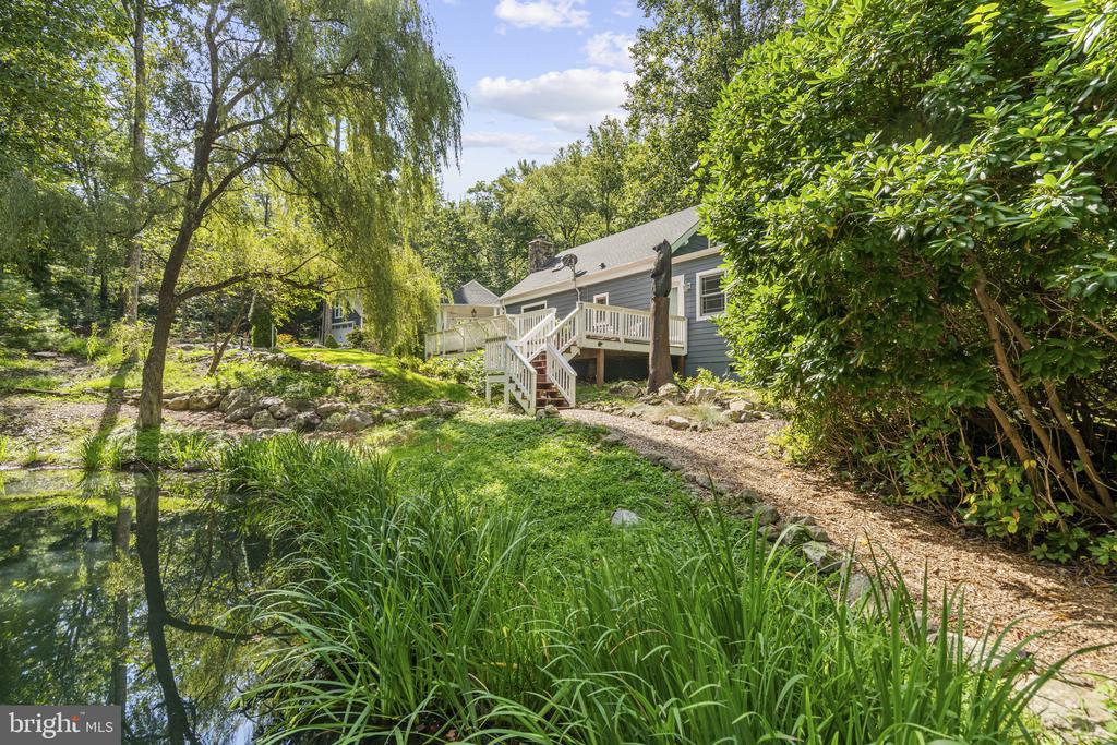 2062 JEWELL HOLLOW RD, LURAY, Virginia 22835, 4 Bedrooms Bedrooms, ,3 BathroomsBathrooms,Residential,2062 JEWELL HOLLOW RD,VAPA2005898 MLS # VAPA2005898