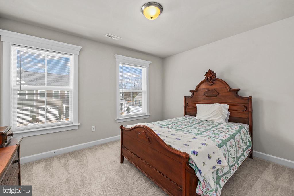 5712 FINLEY ROSE CT, FREDERICKSBURG, Virginia 22407, 3 Bedrooms Bedrooms, ,2 BathroomsBathrooms,Residential,5712 FINLEY ROSE CT,VASP2038794 MLS # VASP2038794