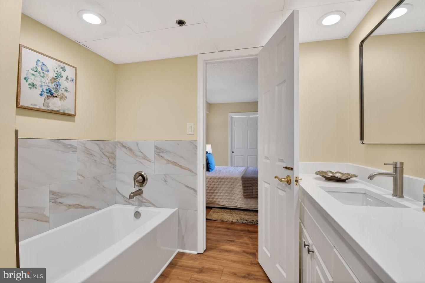 1276 N WAYNE ST #621, ARLINGTON, Virginia 22201, 1 Bedroom Bedrooms, ,1 BathroomBathrooms,Residential,For sale,1276 N WAYNE ST #621,VAAR2067354 MLS # VAAR2067354