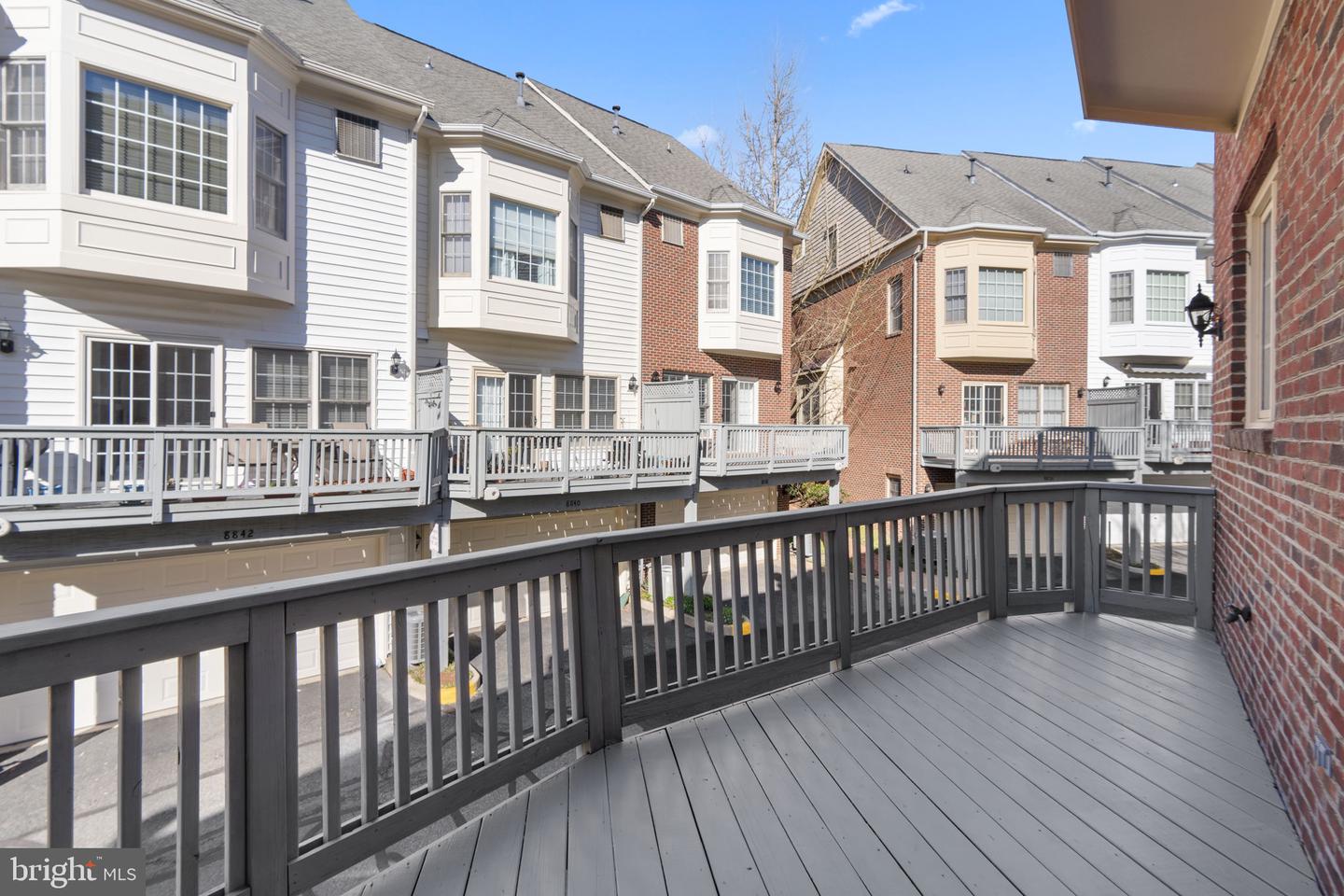 8882 ASHGROVE HOUSE LN, VIENNA, Virginia 22182, 3 Bedrooms Bedrooms, ,3 BathroomsBathrooms,Residential,For sale,8882 ASHGROVE HOUSE LN,VAFX2284282 MLS # VAFX2284282