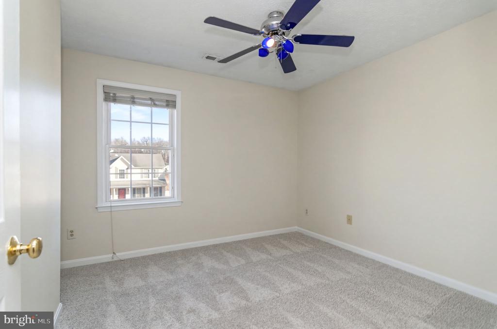 6100 SUNNY MEADOWS DR, FREDERICKSBURG, Virginia 22407, 4 Bedrooms Bedrooms, ,2 BathroomsBathrooms,Residential,6100 SUNNY MEADOWS DR,VASP2038594 MLS # VASP2038594