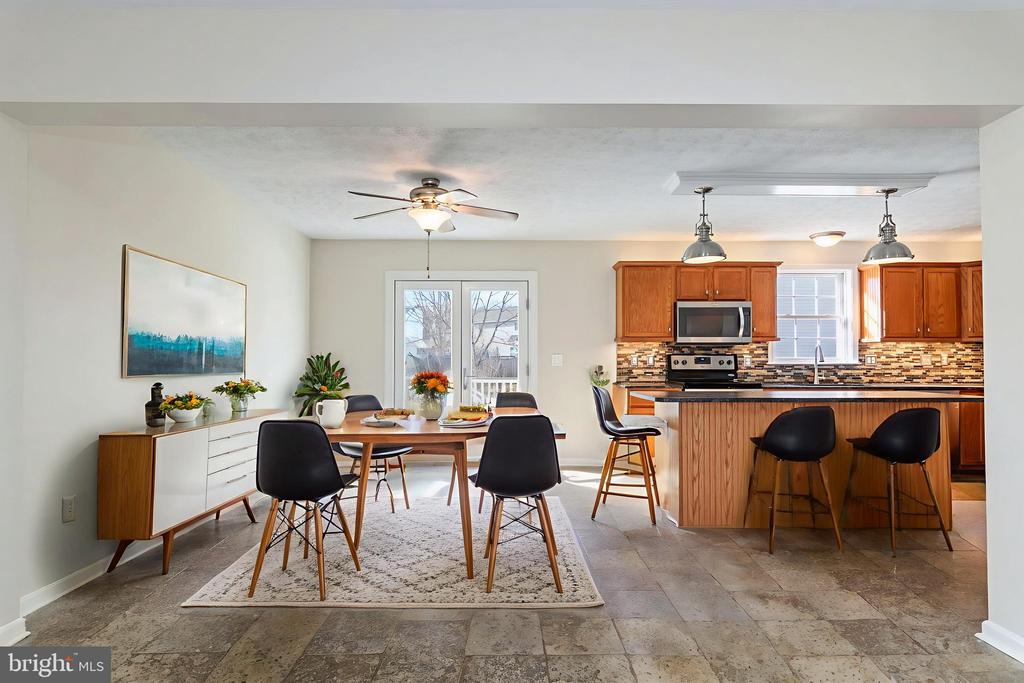 6100 SUNNY MEADOWS DR, FREDERICKSBURG, Virginia 22407, 4 Bedrooms Bedrooms, ,2 BathroomsBathrooms,Residential,6100 SUNNY MEADOWS DR,VASP2038594 MLS # VASP2038594